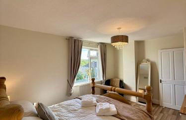 Canalside walks Riddlesden Local to Skipton Ilkley Haworth & Keighley Worth Valley Railway - Foto 20