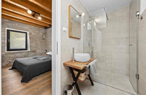 Casa 42 pet friendly for 9 people in Central Istria with salt - water pool - Foto 43