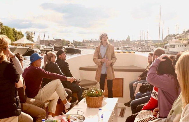 100% Electric Open Boat Sightseeing Ride - Photo 1