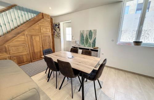 Maison Vue Pyrénées Centre ville - salle de jeux - Foto 5