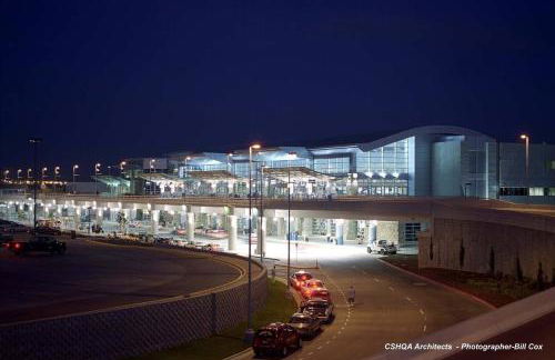 Awaken Your Senses King Bed BSU Parking - Foto 45