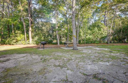 Walkable Calabash Condo with Pool Access! - Foto 24