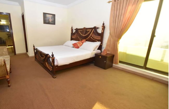 Mirpur Apartments & Hotel - Photo 2