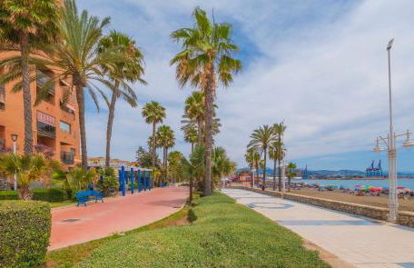 Amplio apartamento frente al mar - Photo 28