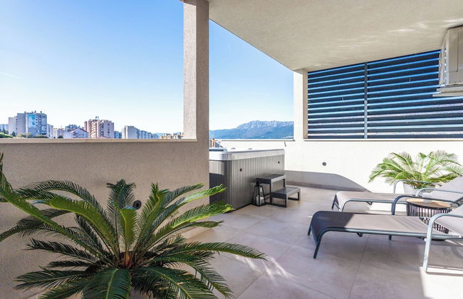 Luxury Modern Penthouse w Jacuzzi & Huge Terrace - Foto 42