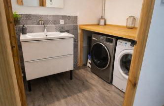 CITE MEDIEVALE- LE REMP'ART - 3 Chambres Tout Confort-au pied de la Cité- Accès direct piétons - parking gratuit - Foto 19