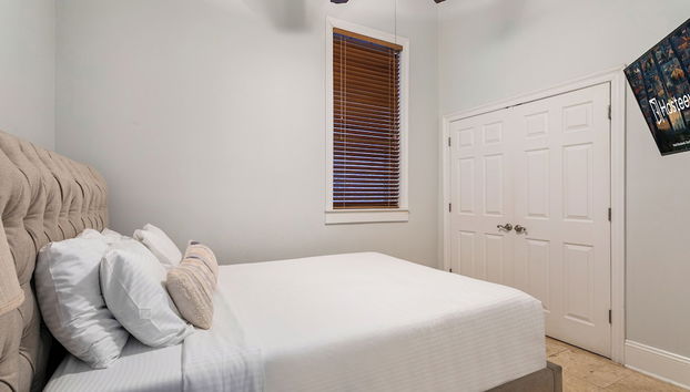 Modern 3BR Condo With Pool - Foto 4, Quarto