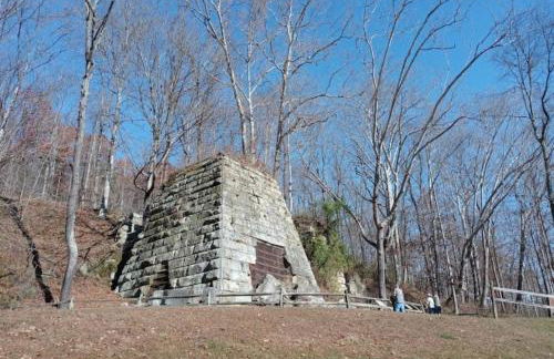 Romantic King Bed, Heart Shaped Hot Tub, Fire Pit - Foto 11