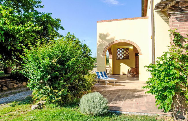 2 bedroom Apartment in Certaldo with swimming pool and garden - Photo 19