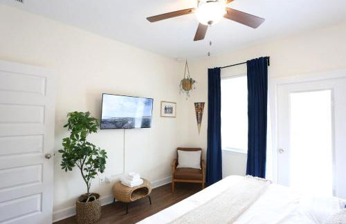 The Champion's Suite Newly Built Upscale Central - Photo 36