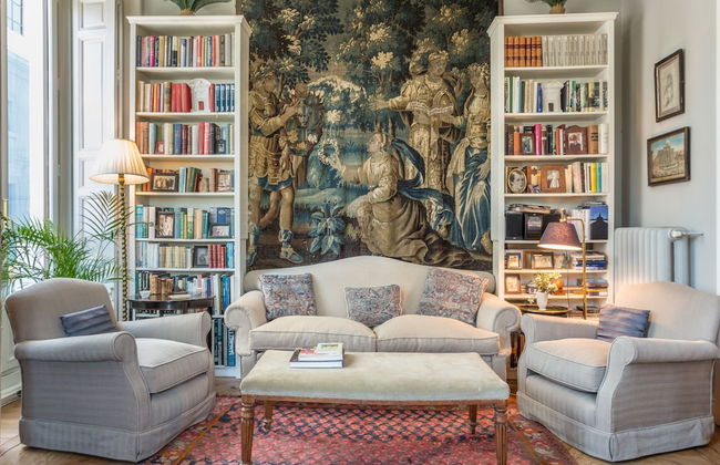 Palacio Real - Photo 26