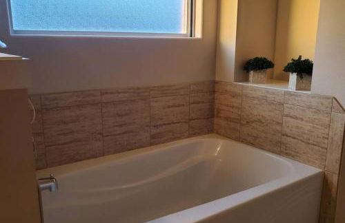 Family Fun! Gorgeous North Idaho Home w/Tesla Charge : Prairie Inn - Photo 34