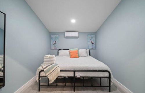 Gorgeous Home with Huge Private Pool and Game Room - Foto 46