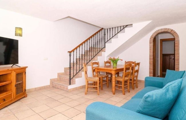 Benahavis Village House Sleeps 8 - Photo 14