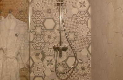 Chalet Le Familial - SPA & SAUNA - Serviettes - Peignoirs - Lits faits - Ménage inclus - Foto 15