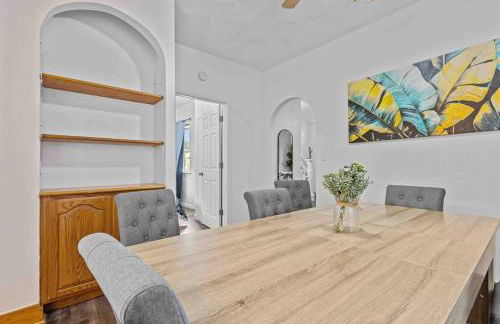 New Luxury House in the Heart of Janesville - Foto 19