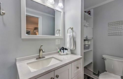 Couples Retreat with Lake and Mtn Views, Fire Pit - Foto 15