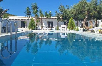 Petite Economy Lodge - Foto 4