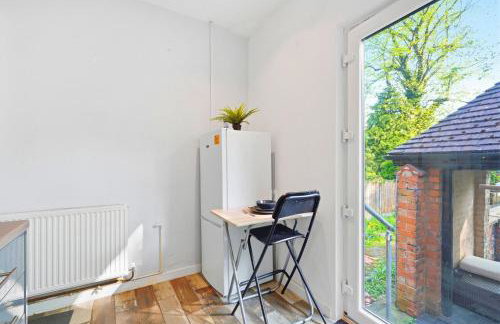 Large 7-Bed House Sleeps 14 FREE Parking ,Contractors & Groups Welcome - Foto 24