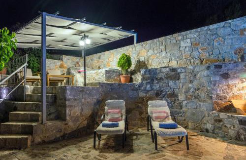 Private Stone villa-Pool and Maountain view - Photo 11