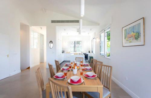 #54 Sea view Villa 4 BDR AC 5mins to Port BBQ - Foto 49