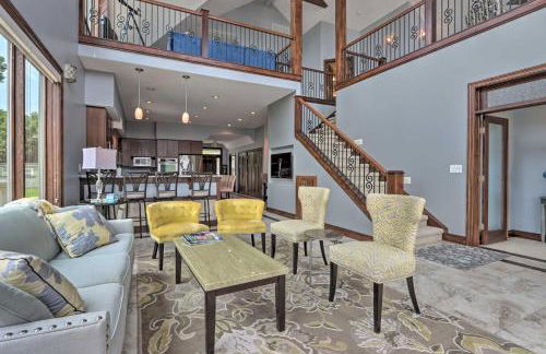 Boat Dock and Kayaks Luxury Lake of the Ozarks Home - Foto 4