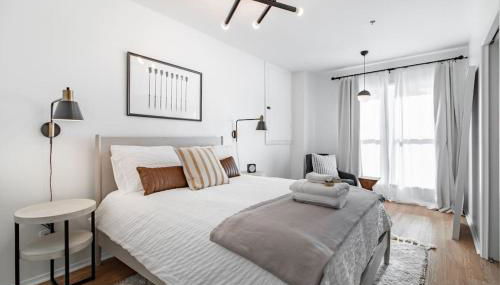 Riverfront Retreat - 2 Units - 3BR - Free Parking - Foto 4