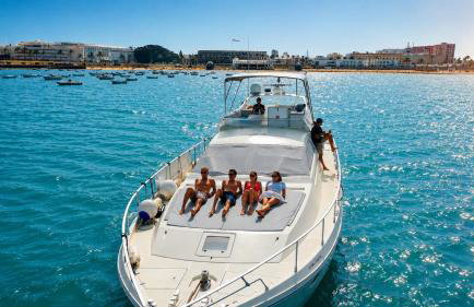 Captain Cangrejo Yacht - Photo 5