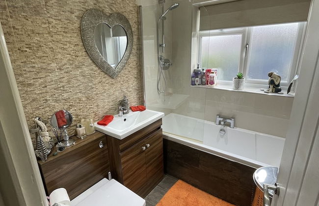 Beautiful 2-bed Bungalow in Canvey Island - Foto 12