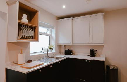 Charming 3 Bedroom Townhouse - Centrally Located - Foto 5