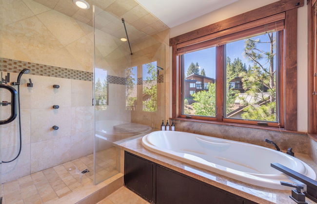 Lux Townhome Next to Village by Sierra Getaways - Photo 29