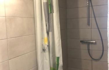 Gîte 'A deux pas du ciné' - Foto 9