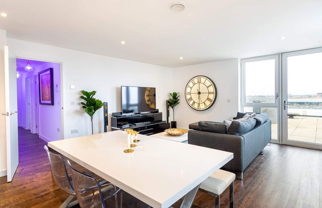 Stunning Brentford Penthouse - Foto 16