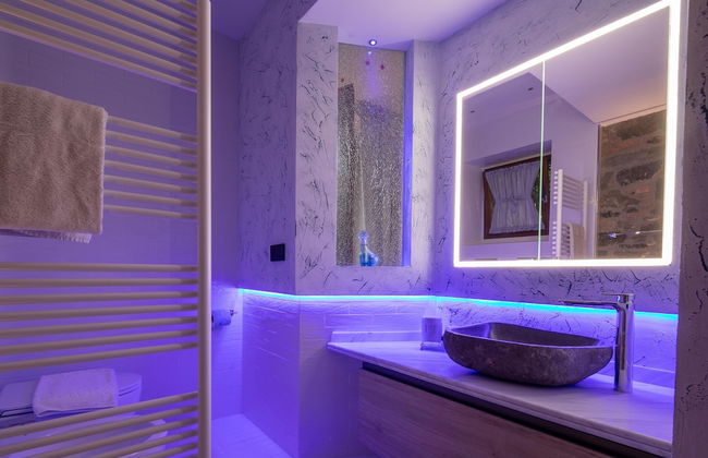 Ponte Rosso Modern by Mmega - Photo 15