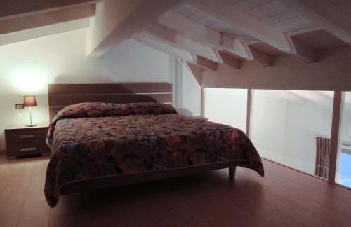 EnjoyIseoLake - Van Gogh - beautiful lake Iseo view and swimming pool - Photo 18