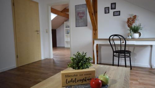 Bimax Neu renovierte, gemütl. 4 Zimmer Dachwohnung - Foto 4