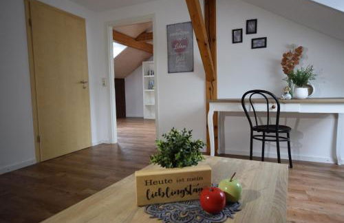 Bimax Neu renovierte, gemütl. 4 Zimmer Dachwohnung - Foto 4