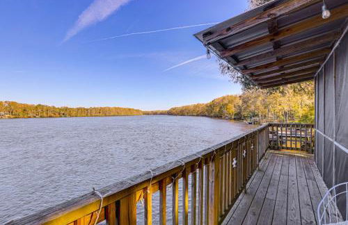 6 Mi to Manatee Springs! Family Riverfront Getaway - Foto 25