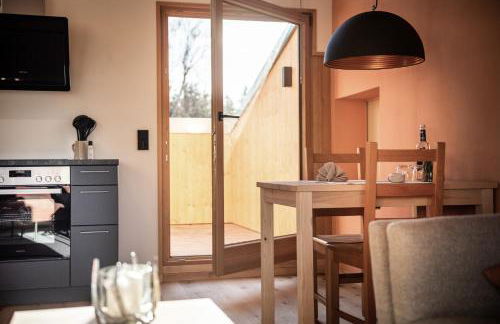 Forstgut - Premium Waldchalets und Lodge Suiten - Photo 42