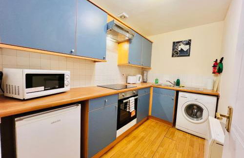 Charming, Cosy Escape with Quick Access to Glasgow - Foto 33