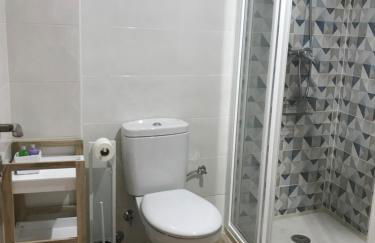 Apartamento nuevo con piscina en el centro "Doña Paca-Ronda" - Photo 31