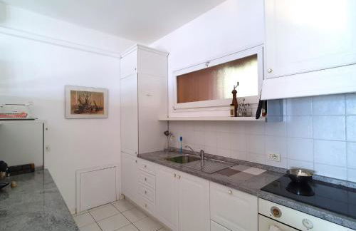 Holiday Home in Maccagno with Pool - Foto 5