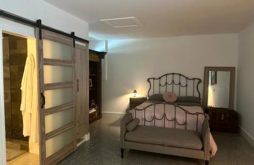 Flora's Garden Apartment/Studio - Foto 31