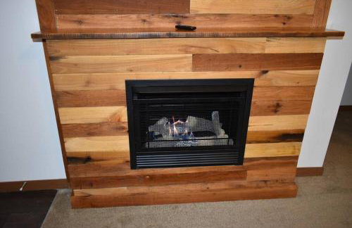 3 Bedroom in Hocking Hills w King Bed Logan Ohio - Foto 62