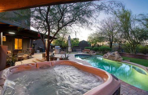 Saguaro Sunset - Secluded 4BR Home with Rooftop Patio - Foto 26