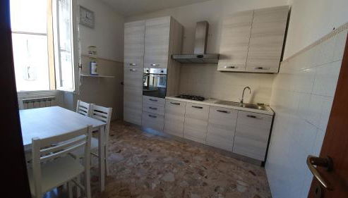 Vicolo Verri - Foto 2