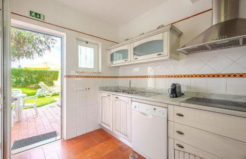 Villa Amendoeira-POOL HEATED - By Algarkasa - Foto 23