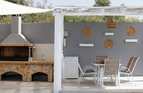 Gramvella Resort - Photo 9