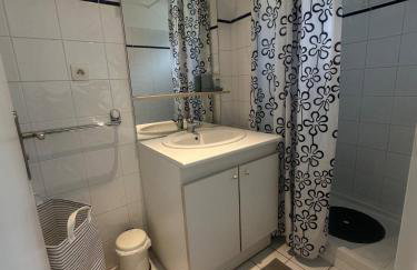 Spacious, quiet apartment - Photo 13