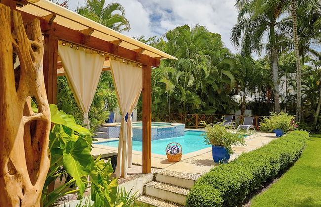 Beach Villa in El Portillo Sleeps 12 - Foto 40